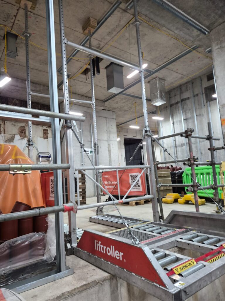 Liftroller Floor on site, Salisbury Square